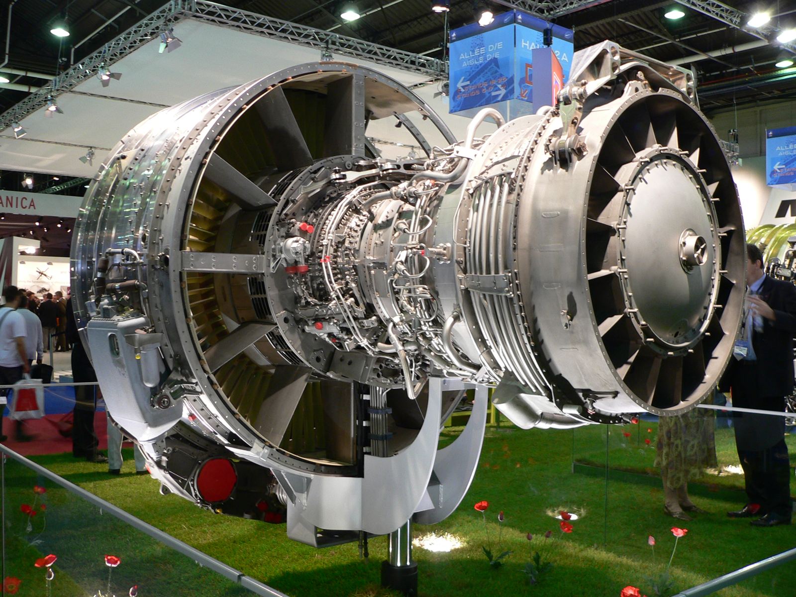 A CFM56 turbofan engine with its casings opened, showing the fan, compressor and turbine
